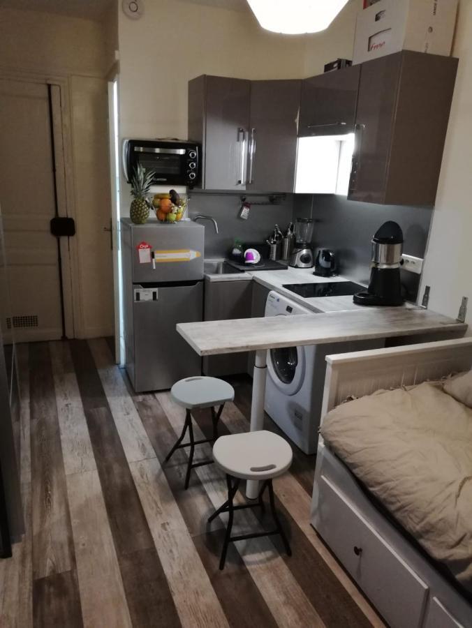 Charming Central Paris Studio Apartment Luaran gambar